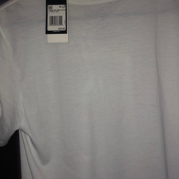 cool adidas shirt i guess - Picture 3 of 4